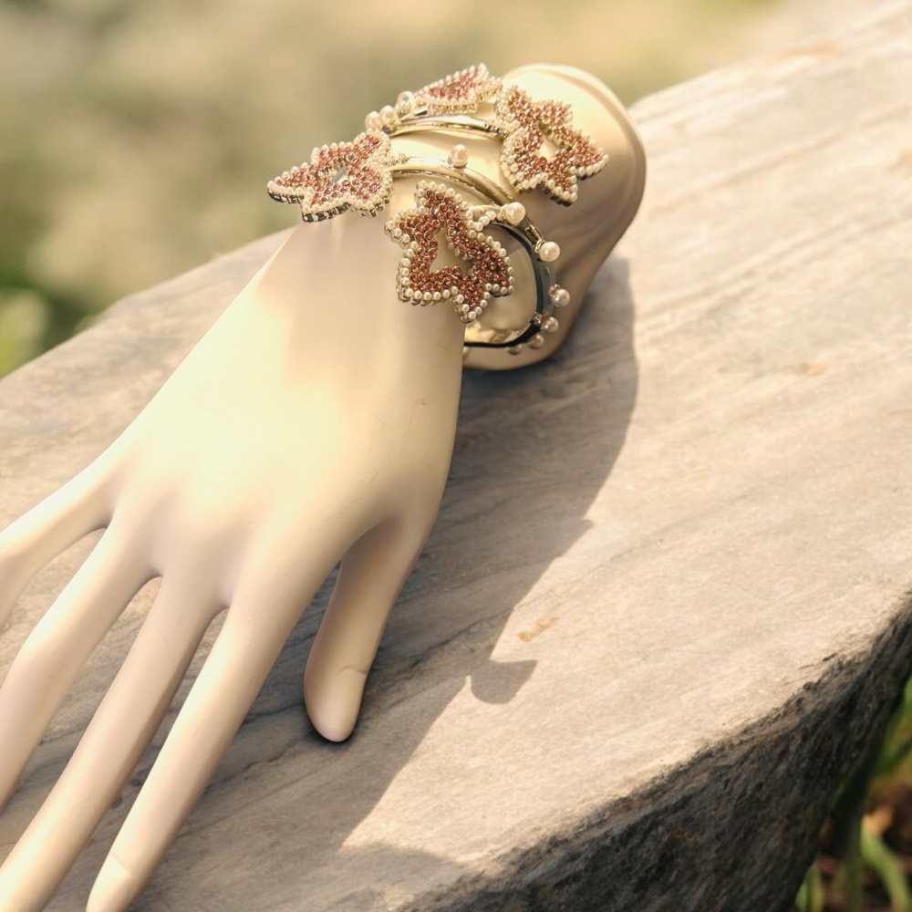 Sassy Jones Ivey Dream Adjustable Hing Cuff